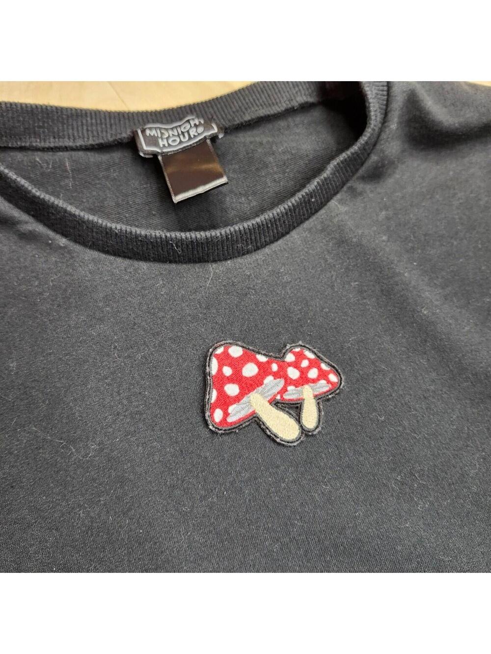 Black Women's Cropped Sweatshirt with Cute Red Mushroom Patch